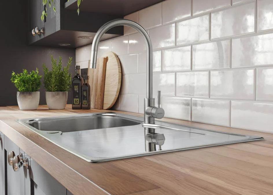 brass, chrome or matte black? how to choose the right tap finish | chrome taps
